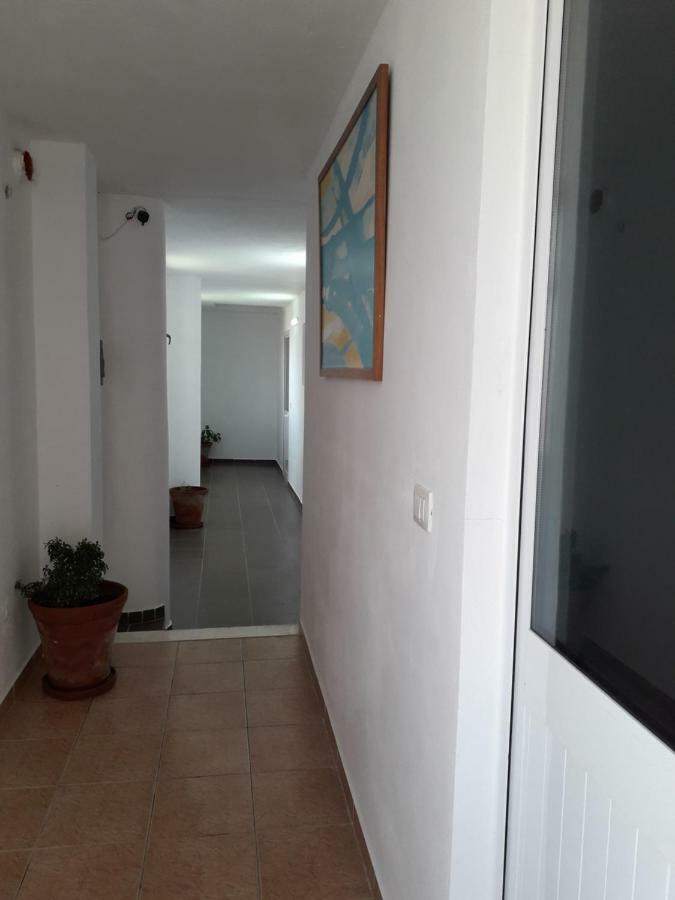 Rooms And Apartments Analipsi Shëngjin Esterno foto